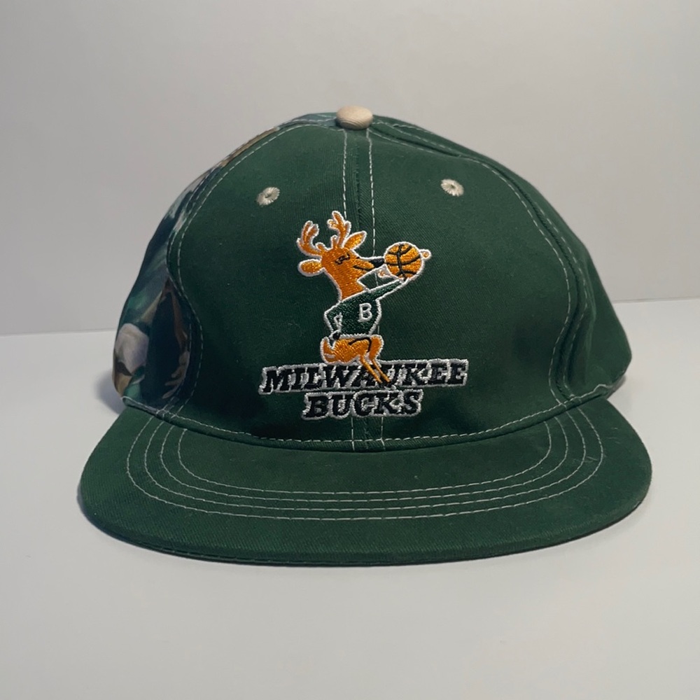 Milwaukee Bucks Marques Johnson #8 Hat SGA Promo 1/5/22 NBA Basketball